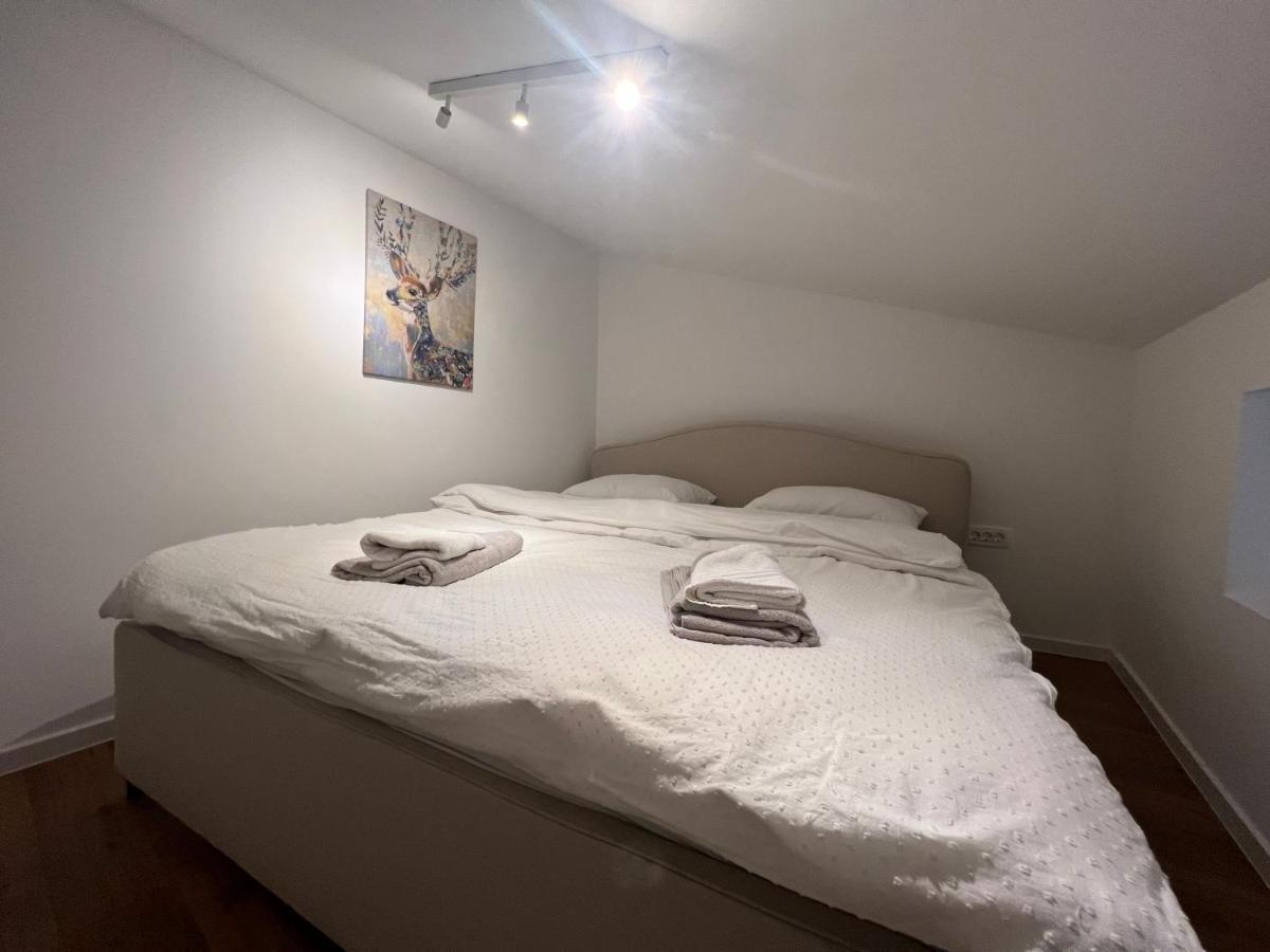 Ljubljana Studios Buitenkant foto